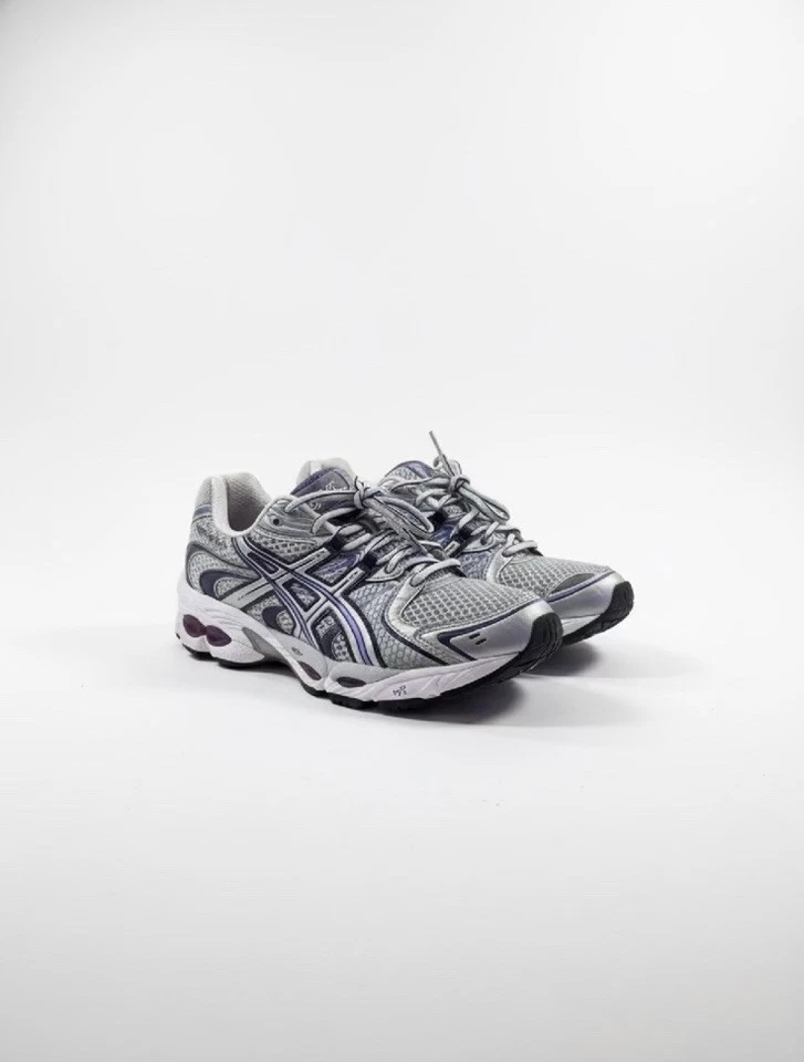 ASICS Gel Nimbus 11 púrpura plateado para mujer talla 8 Foto 1 de 4