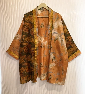 Jaqueta cardigã curta de seda pura quimono espanador capa solta bege KMS3771 - Imagem 1 de 4