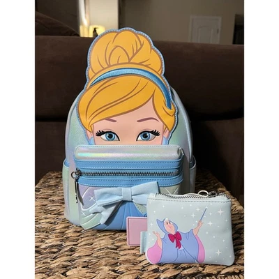 Mini Mochila Monedero Disney Princesa Cenicienta Cosplay Loungefly Foto 1 de 4