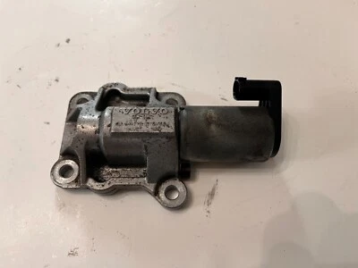 Solenoide de ajuste del árbol de levas de admisión Volvo S60 XC90 1999-2009 Foto 1 de 4