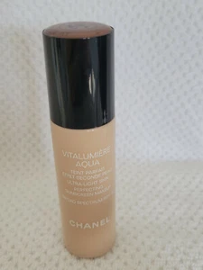 Chanel Vitalumiere Aqua Ultra Light Skin Perfecting Makeup 132 CHOCOLAT - Picture 1 of 4
