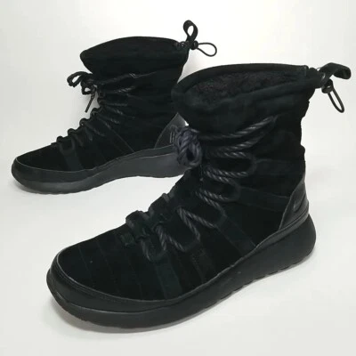 耐克 Roche One Hi 雪地靴麂皮绒和皮革女式 8 码黑色 807426 001 — 第 1/4 张图片