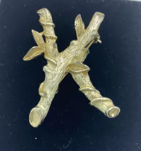 Vintage SARAH COVENTRY BAMBOO TWIG LETTER INITIAL " K " BROOCH PIN Cottagecore - Picture 1 of 2