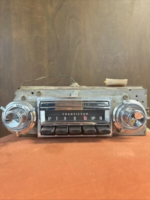 Funciona 1965 OLDSMOBILE 98 88 DELTA DYNAMIC JETSTAR STARFIRE RÁDIO 7289313 RG7 WOW - Imagem 1 de 4