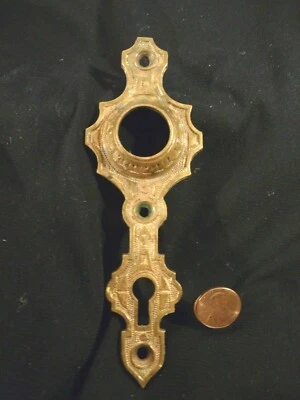 Antique Victorian Cast Bronze Back Plate Keyhole Door Knob - Image 1 of 4