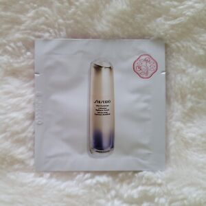 Shiseido Vital Perfection LiftDefine Radiance Serum Sample Packette NEW 1.5 ml