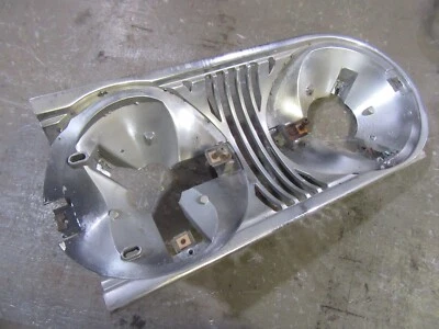 Mercury Meteor 600 1961 faro delantero exterior cromo moldura base PF Foto 1 de 4