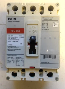 EATON CUTLER MARTILLO P/N: HFD3020L 20A DISYUNTOR 600 VAC 250 VDC 3 POLOS - Imagen 1 de 6