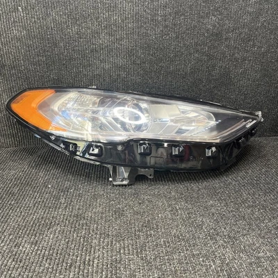 🔥🔥2017 2018 2019 OEM Ford Fusion Halogen W/O LED Headlight Right Passenger - Image 1 of 4