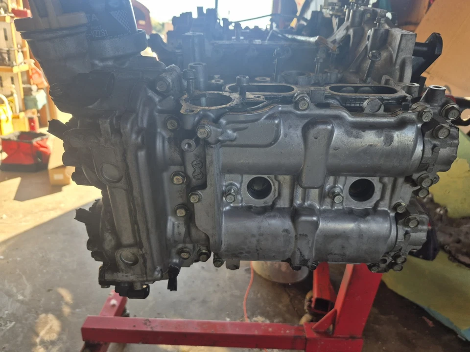 13-16 Subaru BRZ Scion FR-S FA20 Driver Right Engine Cylinder Head Complete OEM Foto 1 de 1