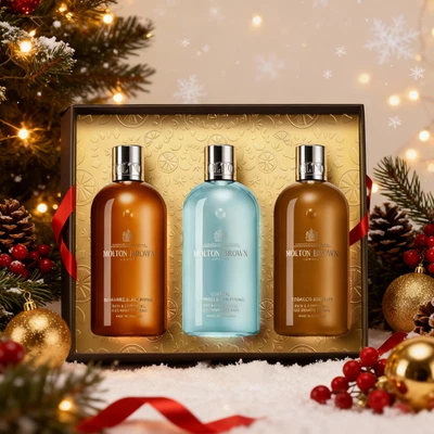 Molton Brown Woody & Aromatic Bath & Shower Gel Gift Set – 3 x 300 ml Body Wash