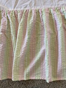 Lilly Pulitzer Bedskirt, Pink, And Green Stripe Twin SizeEUC !