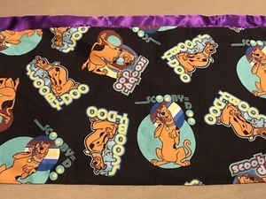 scooby-doo print and reversible purple neck scarf 62" Unisex - Picture 1 of 3