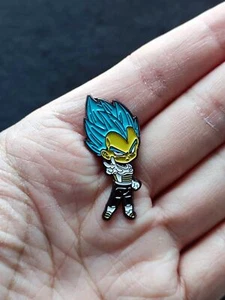 Broche Insignia Botón Pin Esmalte Metal Anime Dragon Ball Z Vegeta 1.4" - Imagen 1 de 1