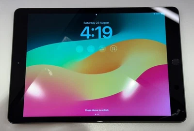 Apple iPad 8th Generation (2020) 32GB WiFi EXCELLENT CONDITION A++ Box & Access - Image 1 of 4