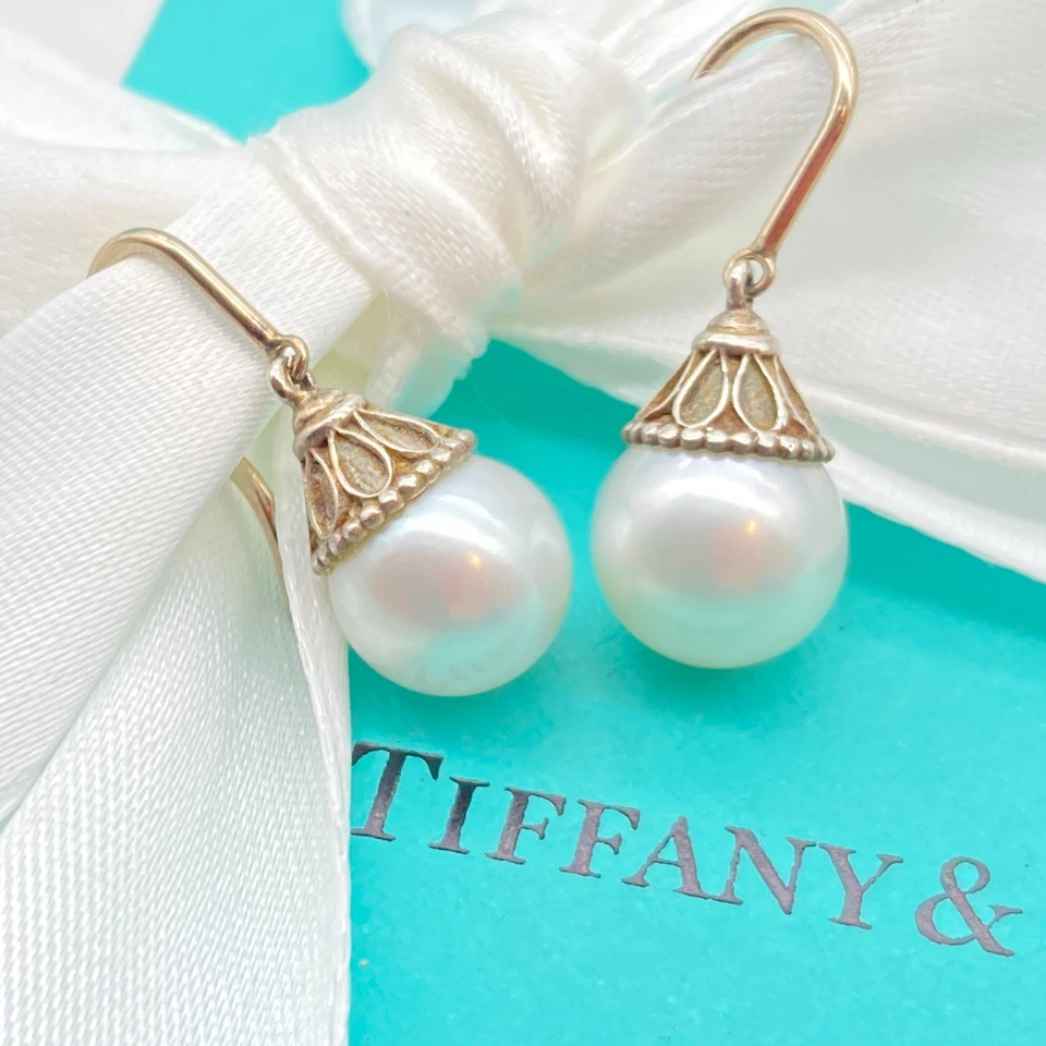 Pendientes colgantes de perlas de plata de la colección Tiffany & Co. Ziegfeld 4,1 g Foto 1 de 1