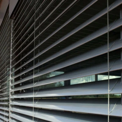 C80 ALU-Jalousie, Außenraffstore, Außenjalousie + Motor B: 3.8-4.5m, H: 0.6-5m - Bild 1 von 4