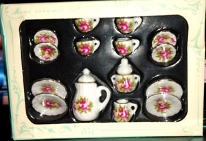 Vintage look Children's Tea Set For 4 Bouquet Floral Pink, 17pcs.