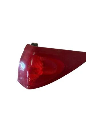 02 03 BUICK RENDEZVOUS Tail Brake Light Lamp Assembly Right Passenger Side - Изображение 1 из 4