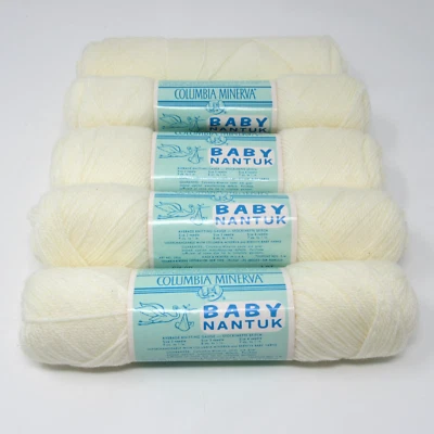 Columbia Minerva Baby Nantuk Blanco 5575 Lote de 5 madejas 1 oz cada una mismo lote de tinte Foto 1 de 4