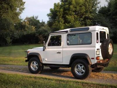 MANUALE D'OFFICINA LAND ROVER DEFENDER NAS 90 1997 DVD PDF SERVIZIO... - Immagine 1 di 2