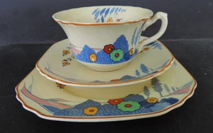 Vintage / Art Deco china tea set trio. Wedgwood. Utopia. Produced for Lawleys. - Picture 1 of 5