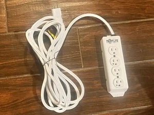Tripp Lite PS-415-HG 4-Outlet 15' Medical-Grade Power Strip - Afbeelding 1 van 4