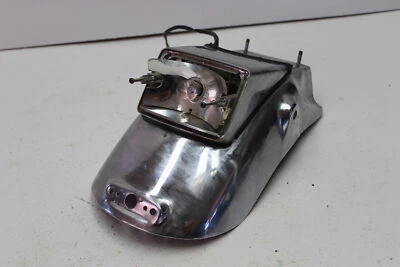 1982 HONDA V45 MAGNA VF750 REAR BACK WHEEL FENDER MUD GUARD TAILLIGHT (HTP380) Foto 1 de 4