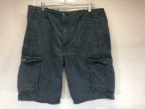 Levis Blue Cargo Shorts Mens 34 waist Zip Fly Flat Fronts 10” Inseam EUC - Picture 1 of 5