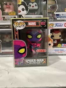 Funko Pop! Spider-Man #662 Target Black Light exclusivo - Imagen 1 de 10