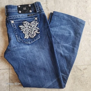 Miss Me Signature Boot Cut Jeans with gorgeous floral decorative pockets - Picture 1 of 12