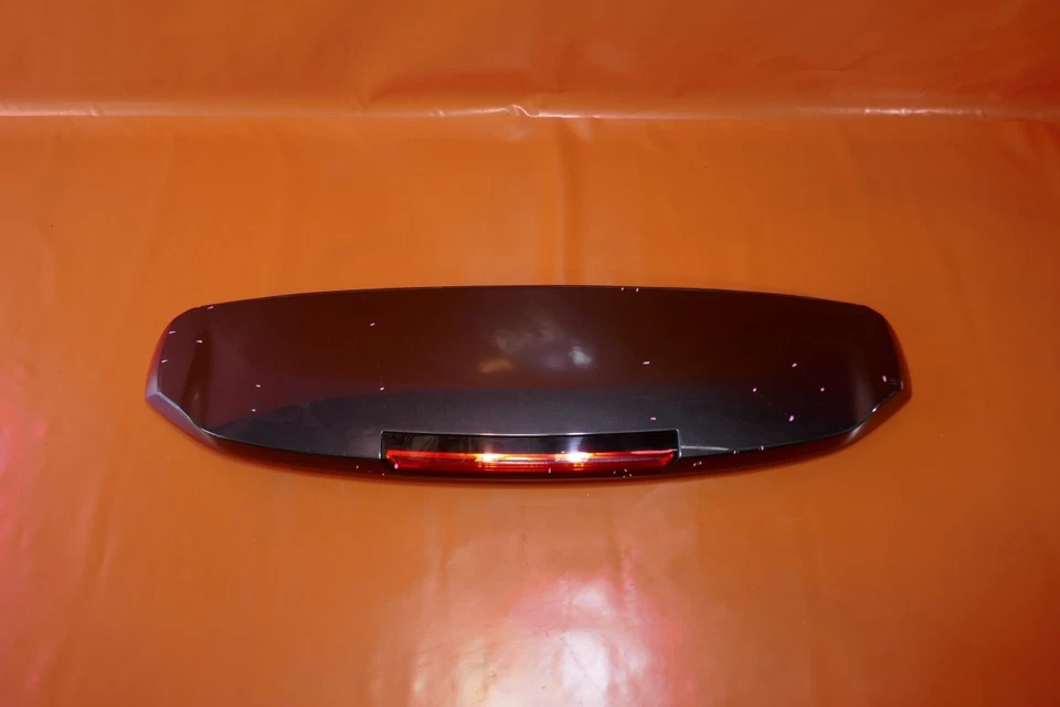 Alerón de puerta trasera Cadillac Escalade 2016 2017 2018 2019 000240556 OEM Foto 1 de 4