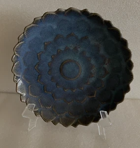 Ciotola in porcellana cinese a forma di fiore - Foto 1 di 6