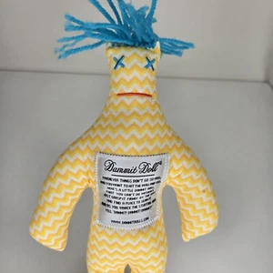 MUÑECA MALDITA Vudú Amarillo Blanco Patrón Chevron 12" Alto Usada en Excelente Condición Pelo Azul - Imagen 1 de 10