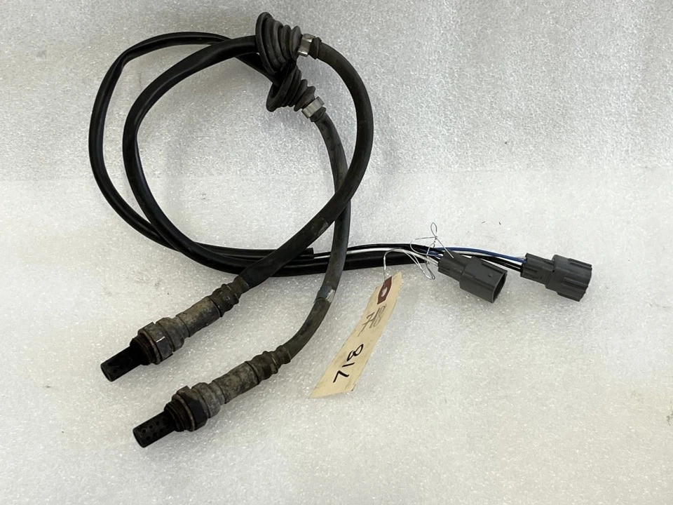 Par de sensores de oxígeno Lexus LS400 1995 1996 1997 Foto 1 de 3