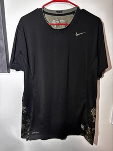 RAR Nike Pro Combat Herren Kurzarm T-Shirt SCHWARZ GRÜN CAMO XL TAILLIERT - Bild 1 von 3