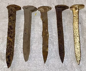LOT OF 5 ANTIQUE RAILROAD SPIKES - Picture 1 of 2