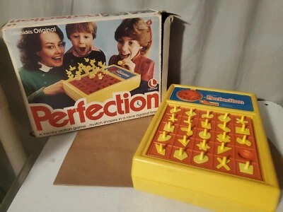 Vintage 1977 Perfection Lakeside's Game Missing 1 Piece. - Image 1 of 4