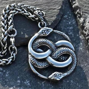 Ciondolo The Never Ending Story Snake Ouroboros Talismano Nordico Due Serpenti Auryn - Foto 1 di 24