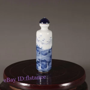 Chinese hand-painted blue and white porcelain Qing Kangxi antique snuff bottle - Picture 1 of 5