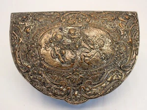 💥CAJA DE BARATIJAS DE JOYERÍA DEL SIGLO XIX con bisagras placa de plata QUERUBÍN ORNAMENTADO Ángel 💥 - Imagen 1 de 20