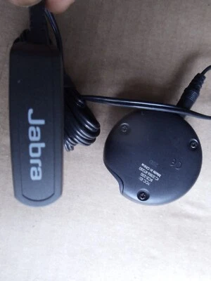 Cargador y base manos libres Bluetooth Jabra BCE-250 solo Foto 1 de 3