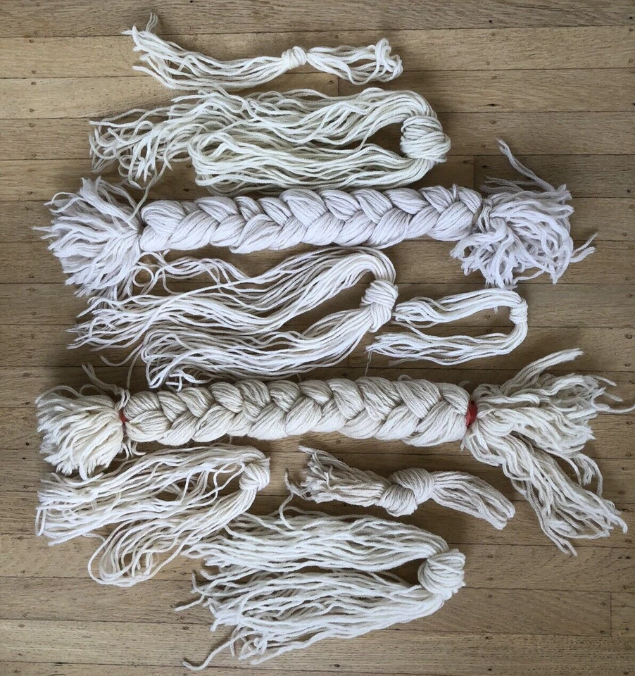 Lot of Mixed Ivory Paternayan Persian Yarn Needlepoint Wool ~10 Ounces Total - Image 1 of 4