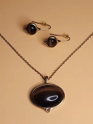 Conjunto de collar y pendiente grande con colgante de piedra iridiscente marrón tono dorado ¡ENVÍO GRATUITO DE $! Foto 1 de 4