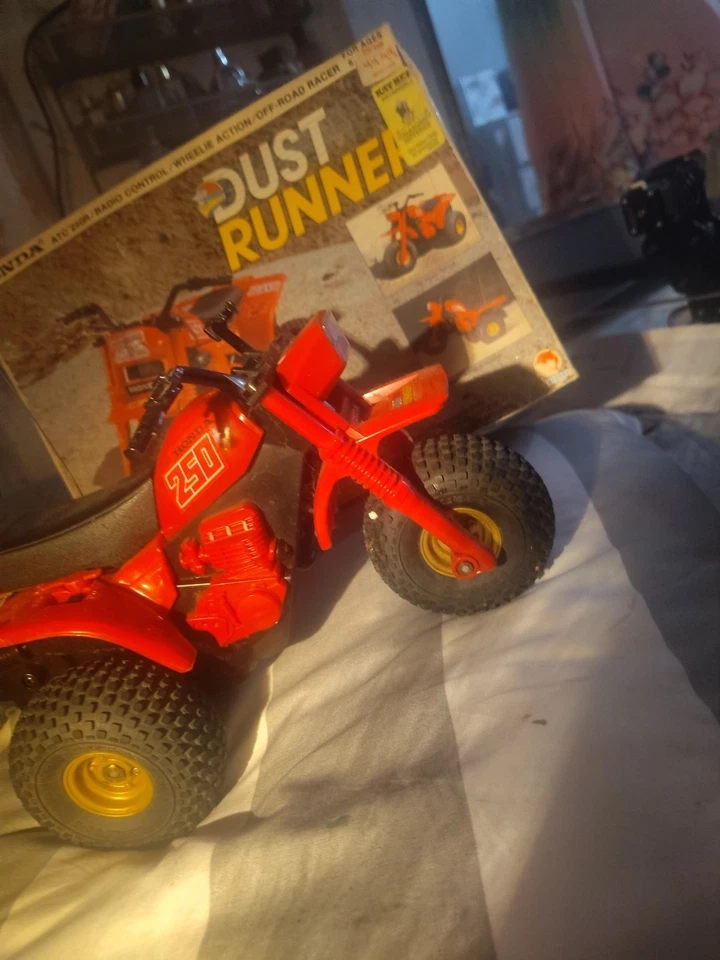 Sensei Honda Dust Runner Antique Collectible RC ATC Car  - Image 1 of 4