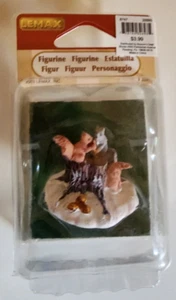 Lemax Figurine 2 Squirrels on a snowy stump 2003 Christmas Village Piece New - Picture 1 of 7