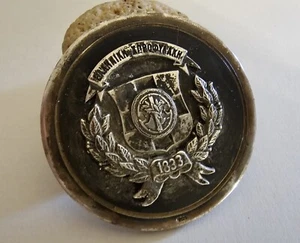 TARGA COMMEMORATIVA POLIZIA GRECA 150 ANNI ARGENTO STERLING 925 - Foto 1 di 9