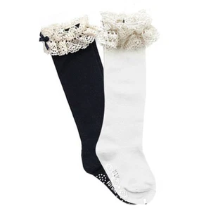 Wrapables Lace Ruffles and Bow Knee High Girl Socks (set of 2) - Picture 1 of 3