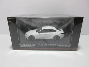 Miniature car 1/43 Kyosho Lexus IS500 F Sport Performance White Nova Glass Flake - Picture 1 of 4