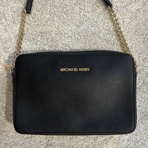 MICHAEL KORS Jet Set Borsa a tracolla grande in pelle saffiano 32S4GTVC3L - NERO - Foto 1 di 14